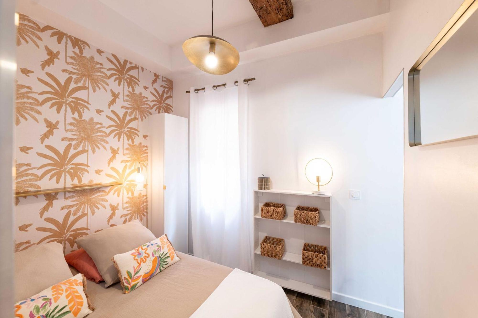 Saint Tropez - Old Village - Modern & Cosy Apartments エクステリア 写真