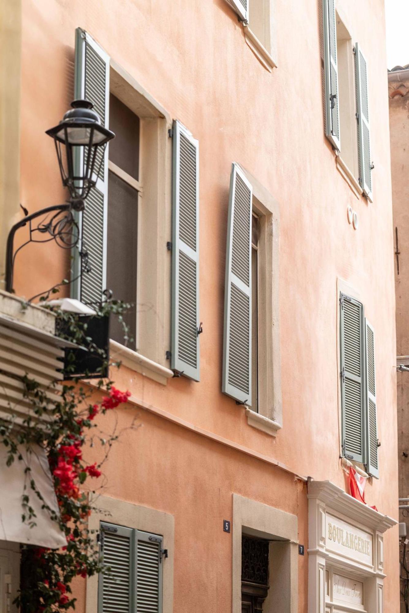 Saint Tropez - Old Village - Modern & Cosy Apartments エクステリア 写真